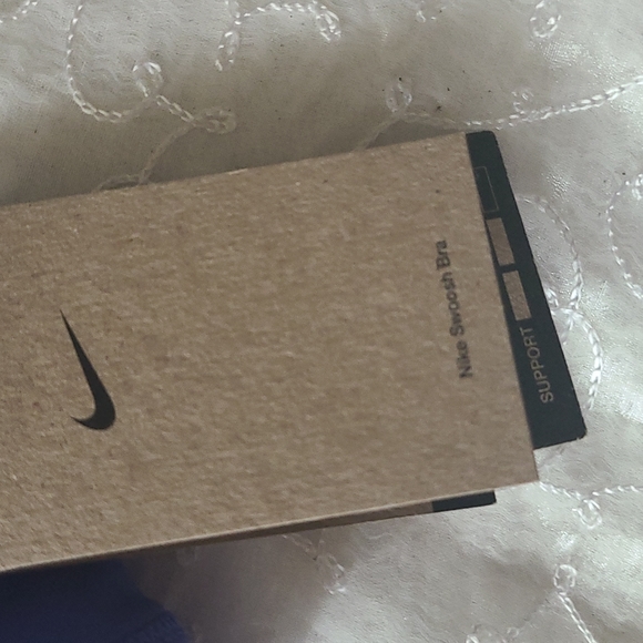 Nike Yoga XXL, L, XS Dri-FIT Swoosh High- Neck Sports Bra- Large - Picture 5 of 9